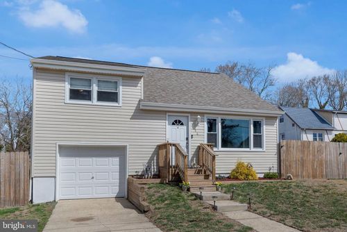 46 W Bolton Ave, ABSECON, NJ, 08201-2602 | Card Image