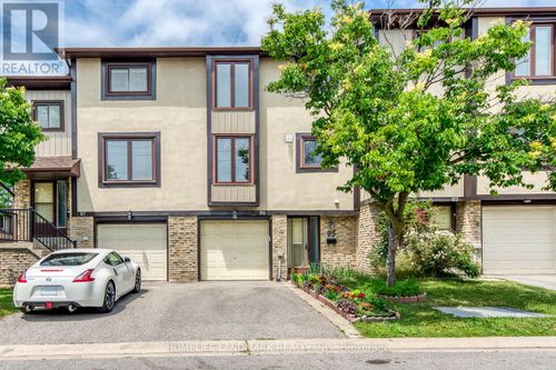 95-29 Fundy Bay Blvd, Scarborough, ON, M1W3A2 | Card Image