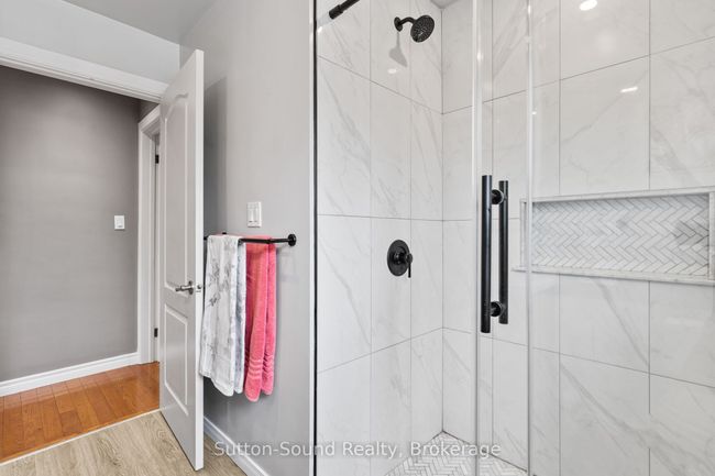 232 4th Ave, House other with 4 bedrooms, 3 bathrooms and 4 parking in Hanover ON | Image 22