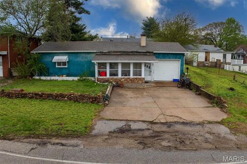 516 N Old Edwardsville Rd, Roxana, IL, 62084-1000 | Card Image