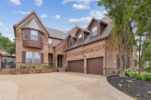 54 Cypress Ct, Trophy Club, TX, 76262-5571 | Card Image