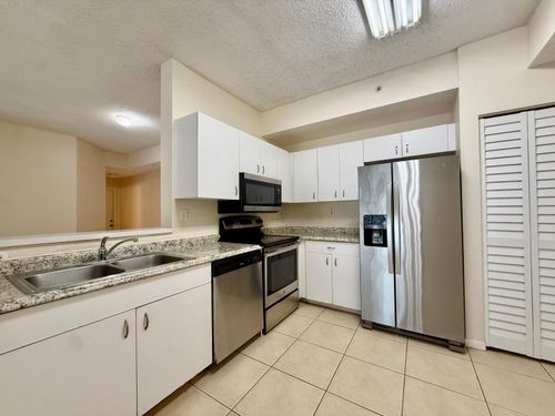 a107-6928 Sw 39th St, Davie, FL, 33314-2470 | Card Image