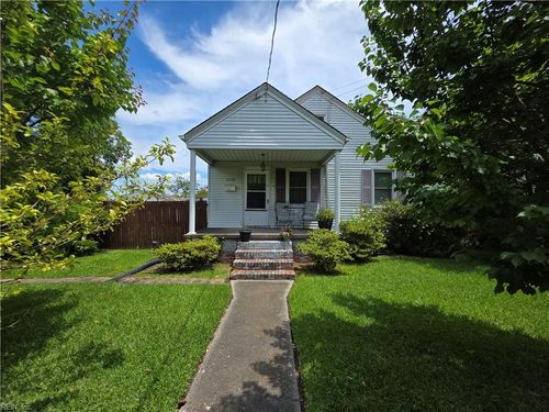 3338 Verdun Ave, Norfolk, VA, 23509-2634 | Card Image