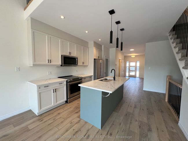 57 Barn Owl Way, House attached with 2 bedrooms, 3 bathrooms and 2 parking in Norfolk ON | Image 5
