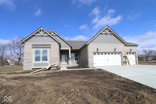 5404 W Tilden Dr, Brownsburg, IN, 46112-7086 | Card Image