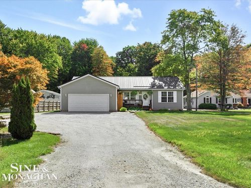 6065 Lapeer Rd, Kimball, MI, 48074-1204 | Card Image