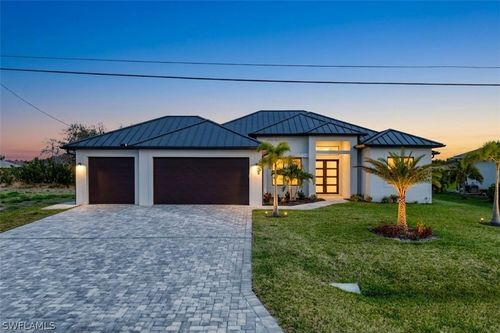 909 11th Ct, Cape Coral, FL, 33991-2182 | Card Image