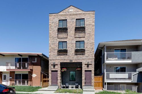 3-232 20 Ave Ne, Calgary, AB, T2E1P9 | Card Image