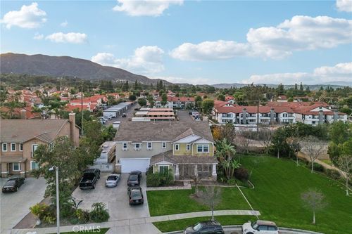 2024 Peony St, Corona, CA, 92882-7335 | Card Image