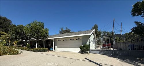 13142 Sayre St, Sylmar, CA, 91342-2547 | Card Image