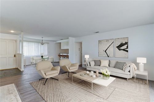 C Victoria, Fullerton, CA, 92831 | Card Image