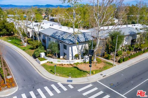 233-23515 Lyons Ave, Valencia, CA, 91355-3027 | Card Image