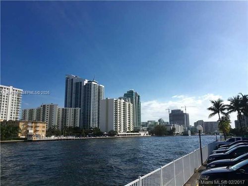 216-1000 Parkview Dr, Hallandale Beach, FL, 33009-2979 | Card Image