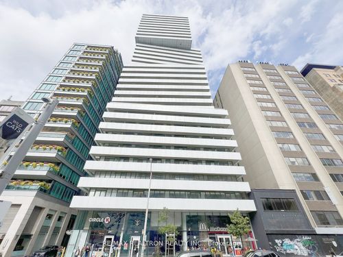 2801-200 Bloor St W, Toronto, ON, M5S0B1 | Card Image