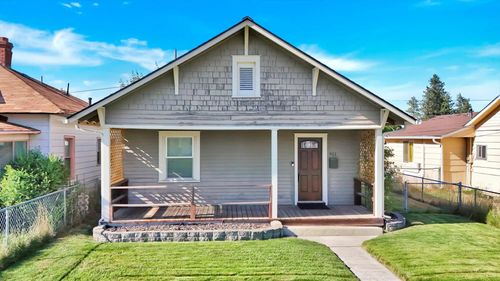 911 E Everett Ave, Spokane, WA, 99207-3326 | Card Image
