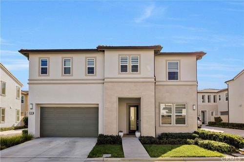 121 Fremont, Lake Forest, CA, 92630-8470 | Card Image