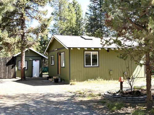 15758 Camino De Oro, La Pine, OR, 97739-9007 | Card Image