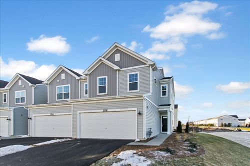 306 Kingsport Dr, South Elgin, IL, 60177-2924 | Card Image