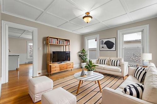 2-19 Trask St, Gloucester, MA, 01930-2833 | Card Image