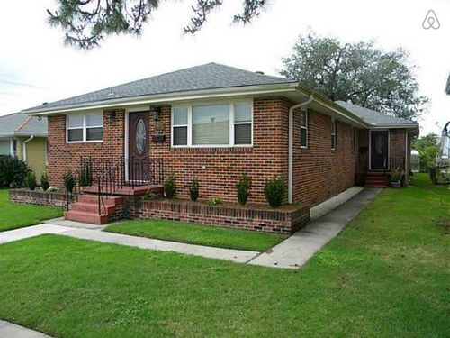 6130 Orleans Ave, New Orleans, LA, 70124-3831 | Card Image