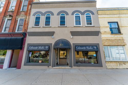 206 Main St, Parkhill, ON, N0M2K0 | Card Image