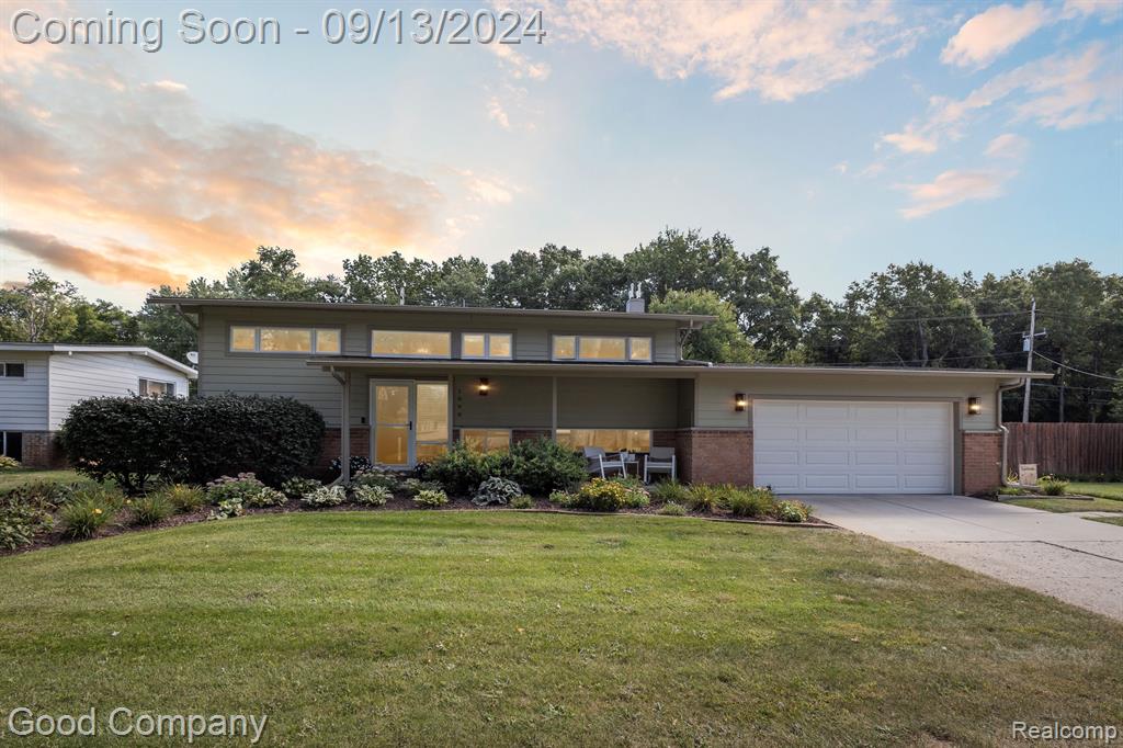 Big Trail Rd, Commerce Township, MI 48390