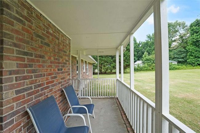 6880 Mark Turner Rd, House other with 3 bedrooms, 3 bathrooms and 8 parking in Lithia springs GA | Image 23