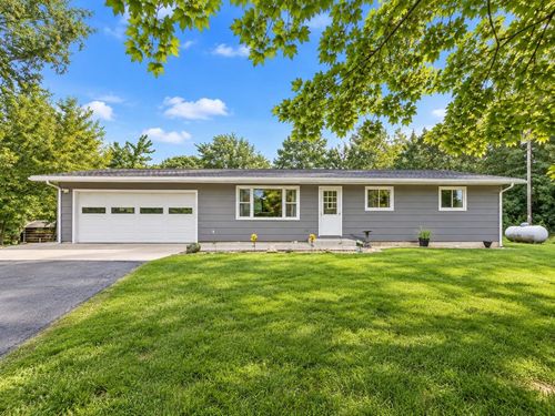 W10286 County Road O, Portage, WI, 53901-9452 | Card Image