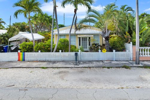 2506 Seidenberg Ave, Key West, FL, 33040-3947 | Card Image