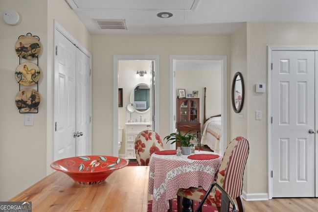 76 Creekside Ct, House other with 4 bedrooms, 4 bathrooms and 2 parking in Zebulon GA | Image 58