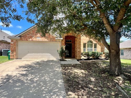 3313 Ocean Dr, Denton, TX, 76210-0215 | Card Image