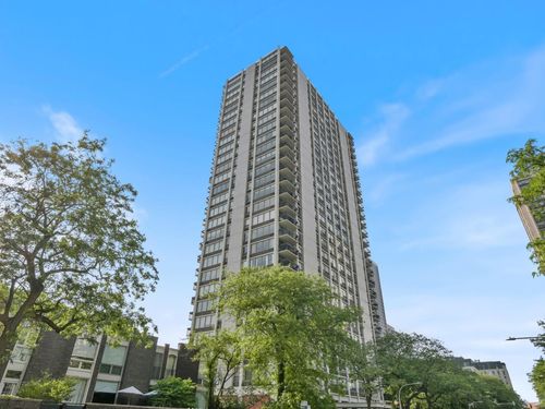 apt-1904-1455 Sandburg Ter, Chicago, IL, 60610-5591 | Card Image