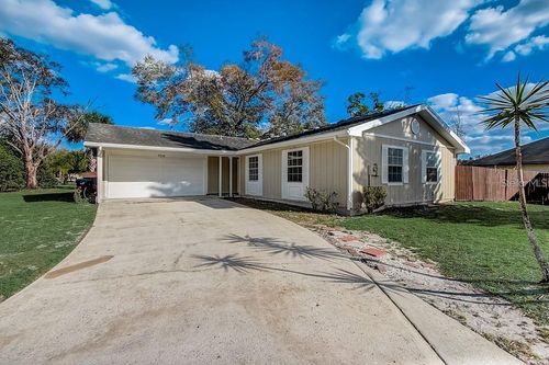 7326 Lake Floy Cir, ORLANDO, FL, 32819-7462 | Card Image