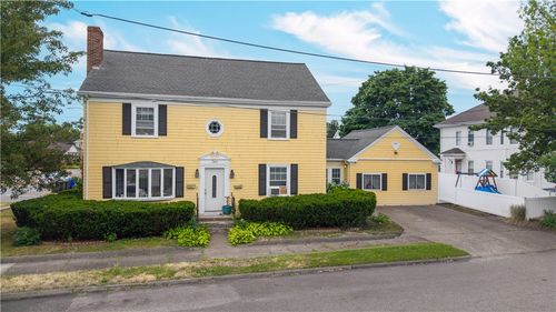 10 Booth Ave, Pawtucket, RI, 02861-2410 | Card Image