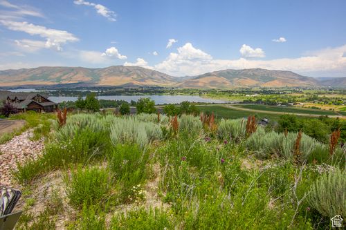 48-6839 Summit Peak Cir, Huntsville, UT, 84317 | Card Image
