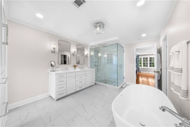 4635 High Point Rd, House other with 6 bedrooms, 4 bathrooms and null parking in Sandy Springs GA | Image 32