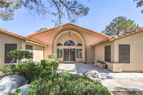 7460 Buckskin Ave, Las Vegas, NV, 89129-6232 | Card Image