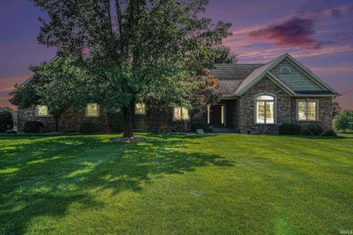 11334 Fishers Pond, Middlebury, IN, 46540-8208 | Card Image
