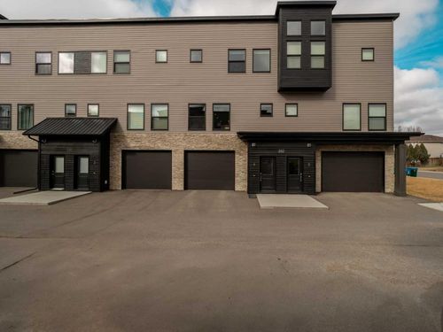 4-262 Couleesprings Terrace S, Lethbridge, AB, T1K5P1 | Card Image