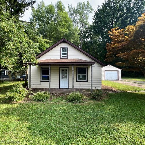 116 Kenilworth Ave, Painesville, OH, 44077-4613 | Card Image