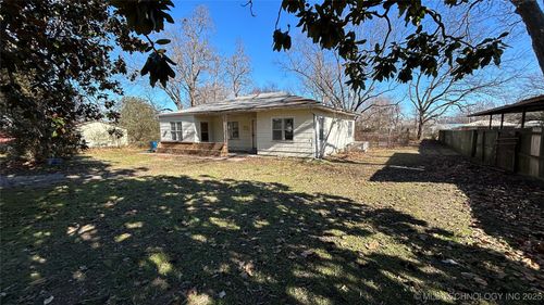 4 N Jerome St, Coalgate, OK, 74538-1222 | Card Image