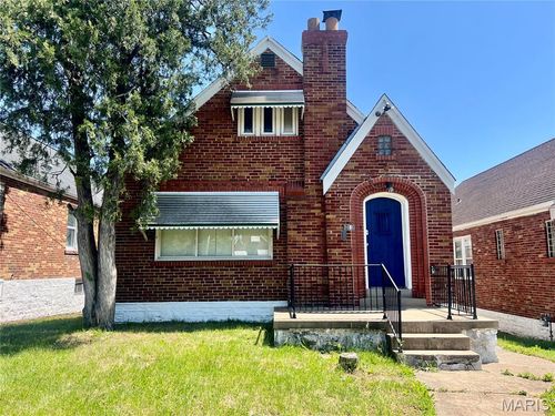 8636 Riverview Blvd, Saint Louis, MO, 63147-1324 | Card Image