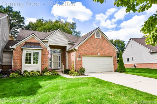 3259 Lochmore Ct, Commerce Twp, MI, 48382-5117 | Card Image