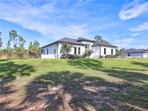 1819 12th Ave Ne, Naples, FL, 34120-5445 | Card Image