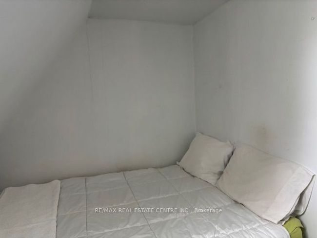286399 10 Sideroad, House other with 4 bedrooms, 2 bathrooms and 4 parking in Mono ON | Image 31