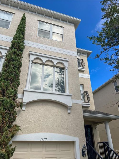 1129 Venetian Harbor Dr Ne, St Petersburg, FL, 33702-1916 | Card Image