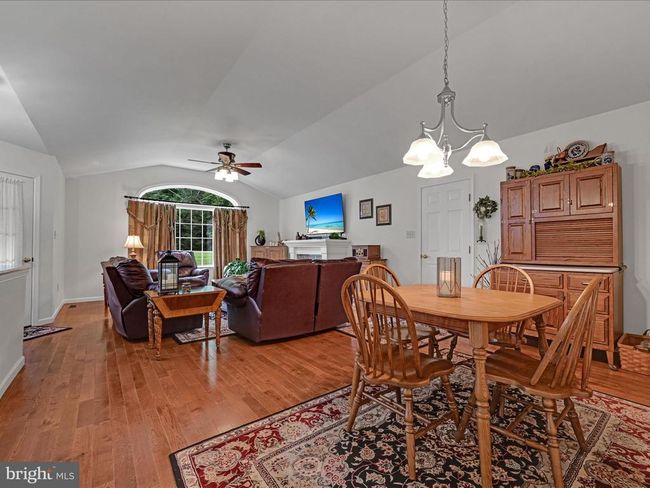 2416 Crow Foot Dr, House other with 3 bedrooms, 3 bathrooms and null parking in AUBURN PA | Image 13