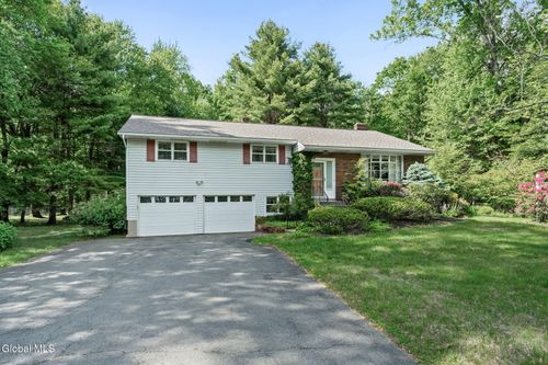 723 Grooms Rd, Rexford, NY, 12148-1405 | Card Image