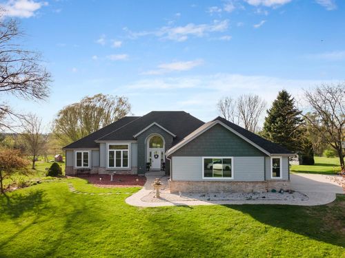 W1578 Marsh Road, Palmyra, WI, 53156 | Card Image
