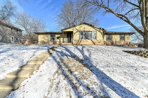 2710 Lander Lane, Waukesha, WI, 53188 | Card Image